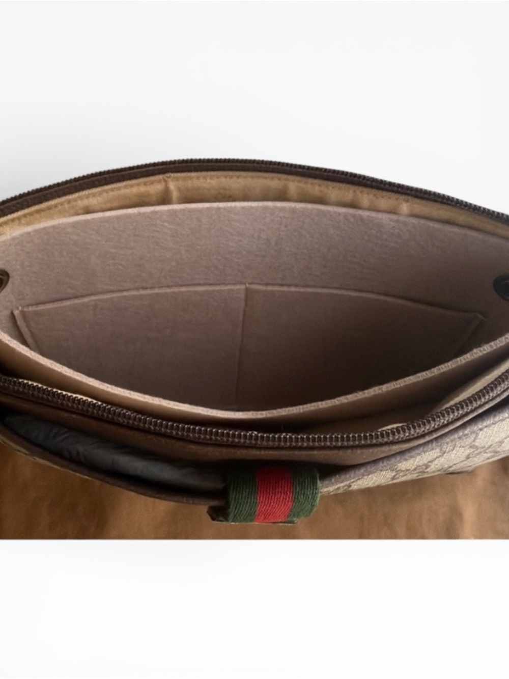 GUCCI GG Supreme Coated Canvas w Sherry Webbing Convertible Bag - Picture 12 of 15